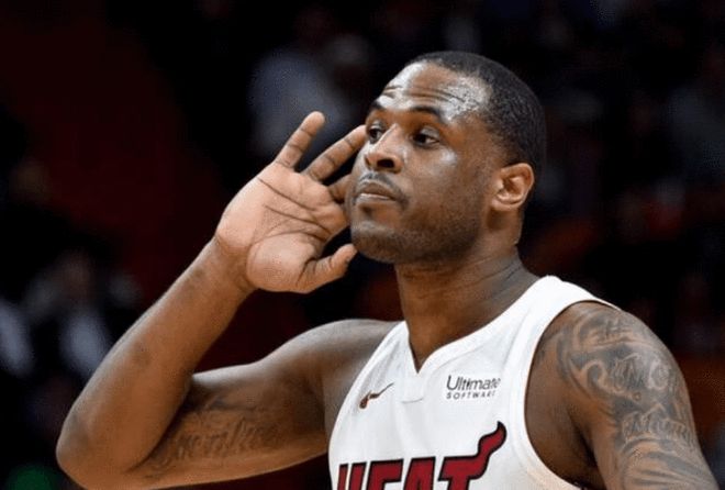 足球世界杯亚洲区最新赛事分析（足球世界杯亚洲区最新赛况解析）