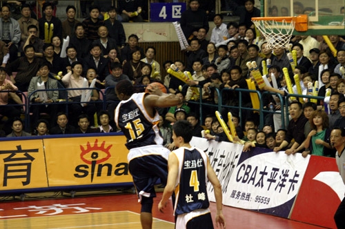 NBA战报：瓦格纳32分，魔术106-105险胜热火（NBA速递：瓦格纳砍下32分，魔术106-105一分险胜热火）