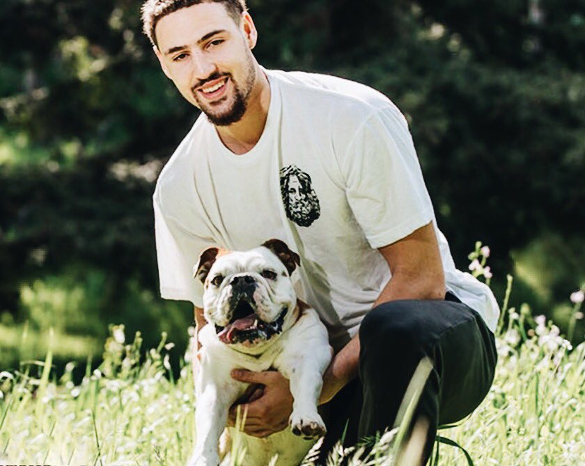 那一年他们风华正茂：李连杰和刘家良师傅相互模仿学习！（风华正盛那年：李连杰与刘家良师傅互学互鉴）