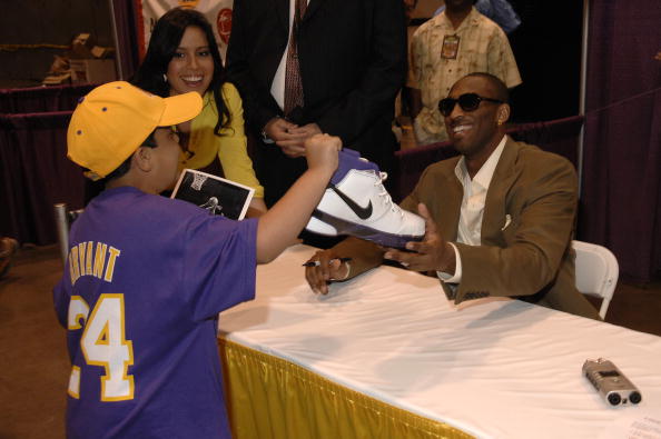 篮球NBA官方公布最新MVP榜单（NBA官方发布最新MVP排名）